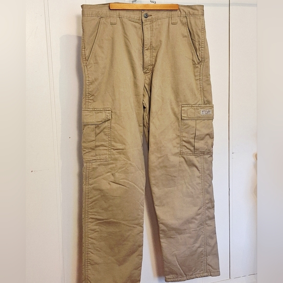 WRANGLER INSULATED Men's Tan Cargo Pants 34x32 Fleece Lined Very Good Condition - Picture 1 of 2